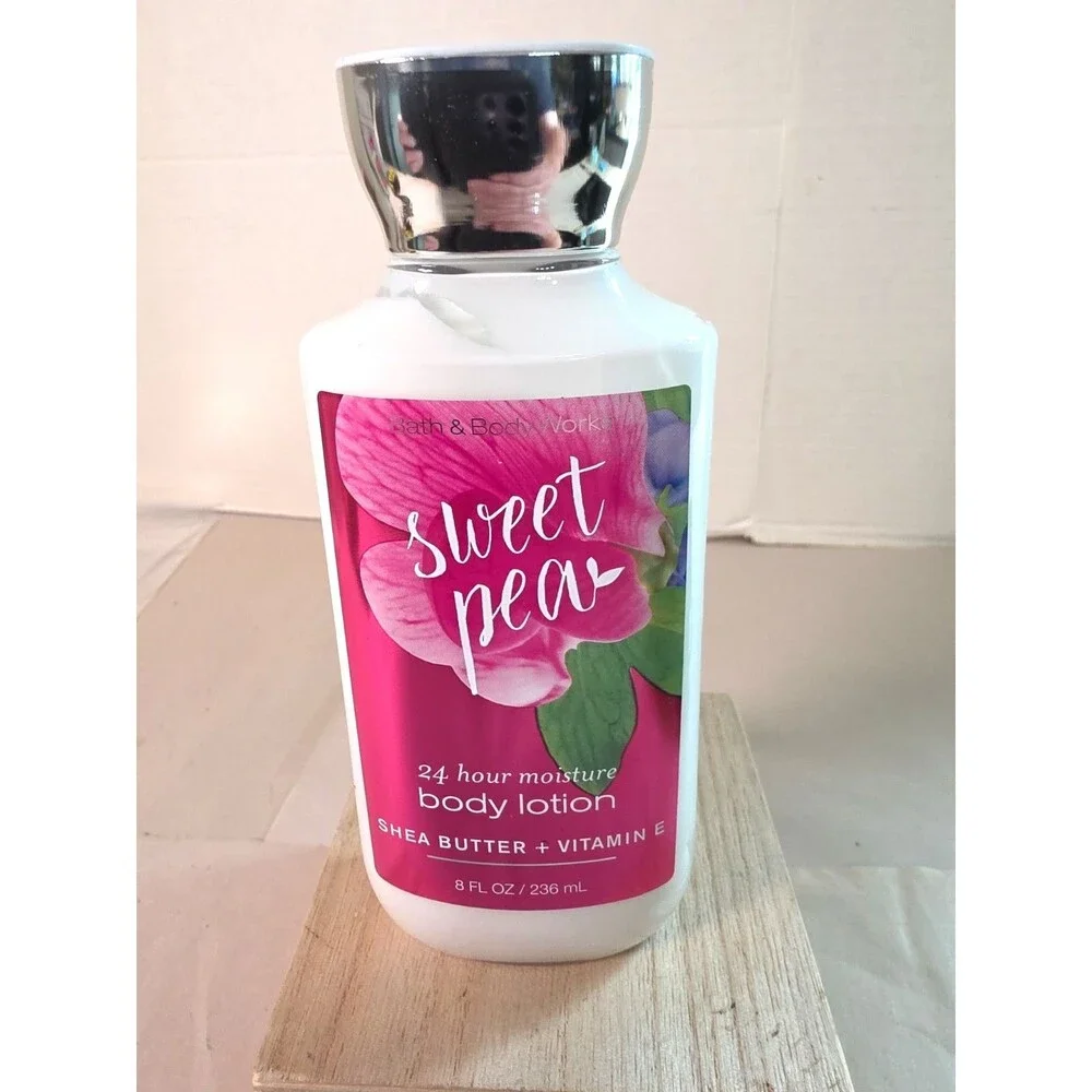 New Bath & Body Works Sweet Pea Body Lotion 8 fl oz